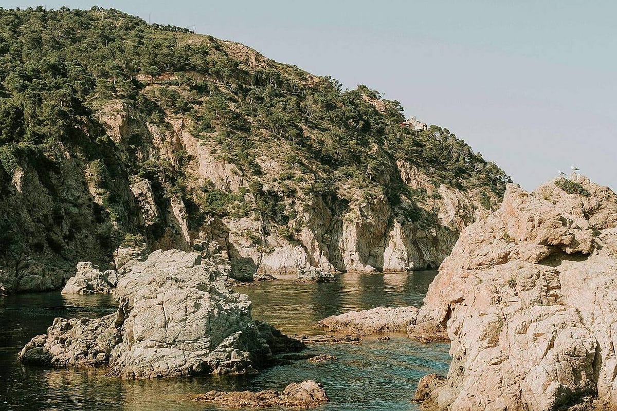 Cala El Golfet cerca de Calella de Palafrugell en la Costa Brava
